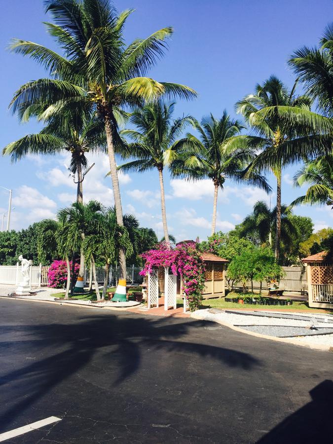 Fort Myers Inn Buitenkant foto